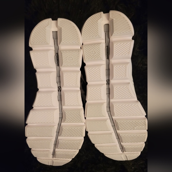 On Running Women Cloud X AD size 9.5 - Picture 9 of 16